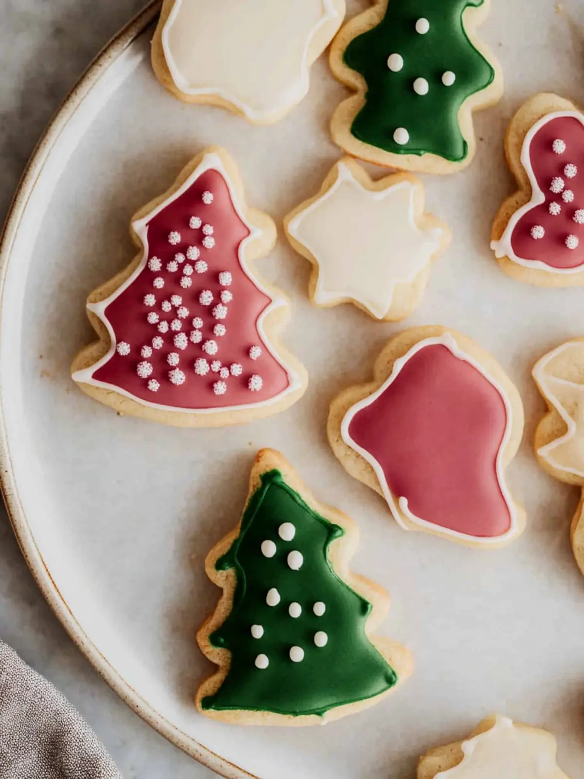 No Spread Sugar Cookies: Chewy and Perfectly Decorated 2 No Spread Sugar Cookies
